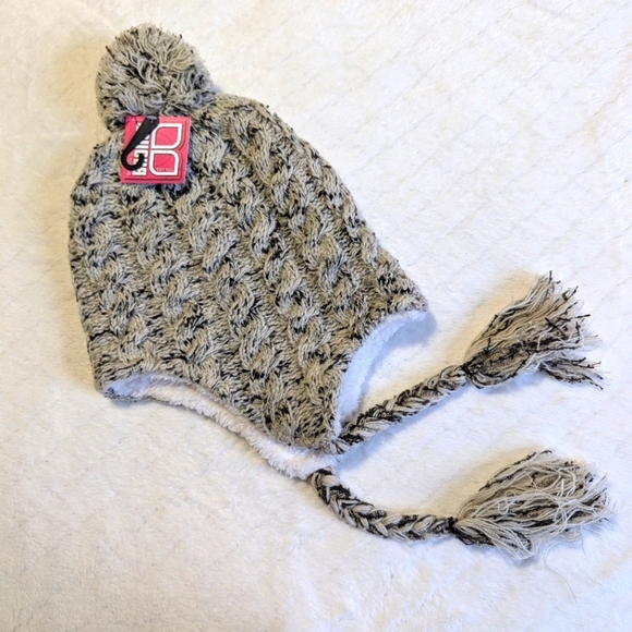 NWT Knit Peruvian Pom-Pom Hat - Sherpa Lined Cream and Brown - Picture 1 of 7